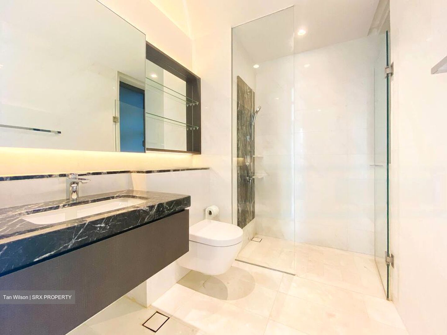 Straits View (D1), Condominium #481101271